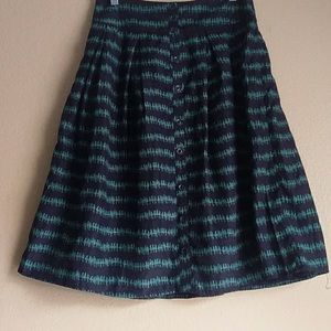 Downeast a line skirt black with green silhouettes, size L